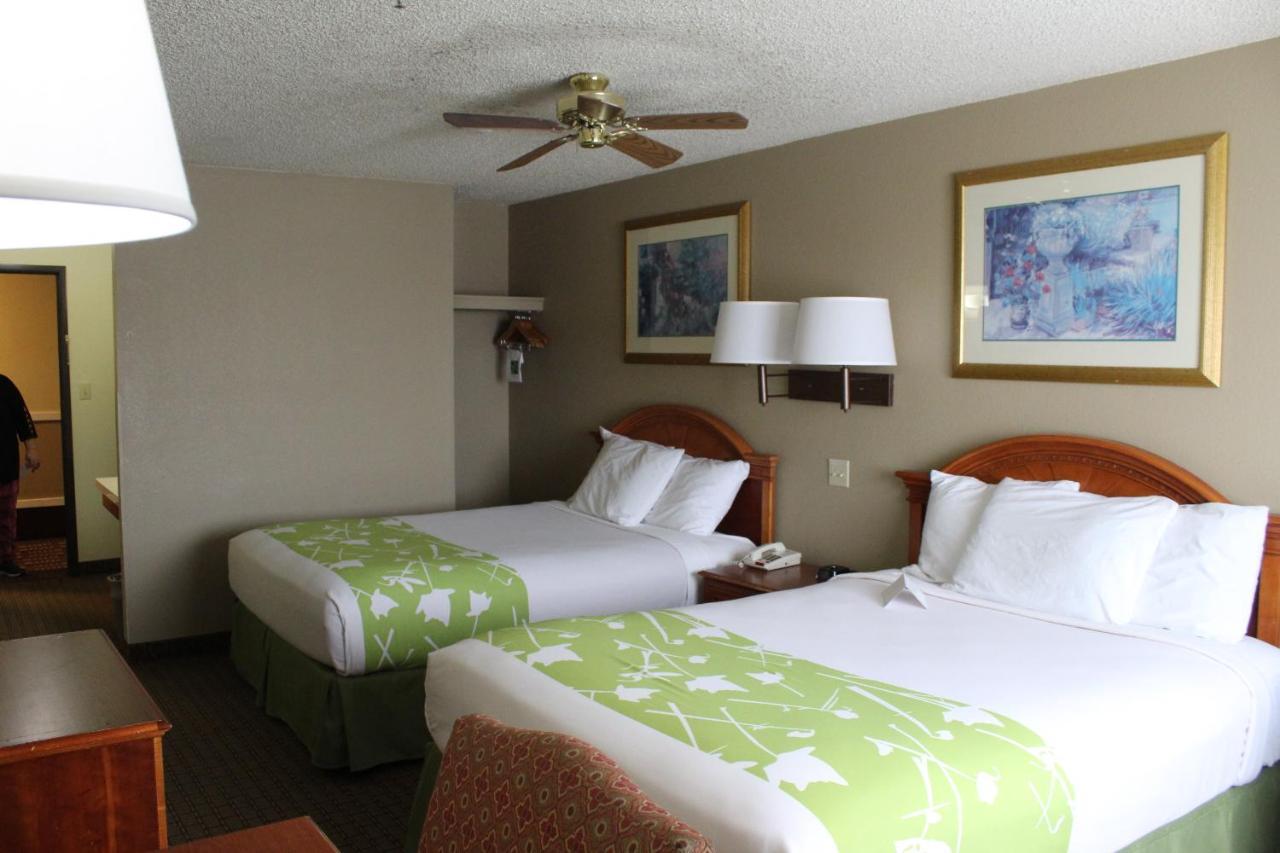Cheyenne Guest Inn エクステリア 写真